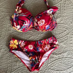 Venus Red Floral Bikini - Two tops, one bottom
